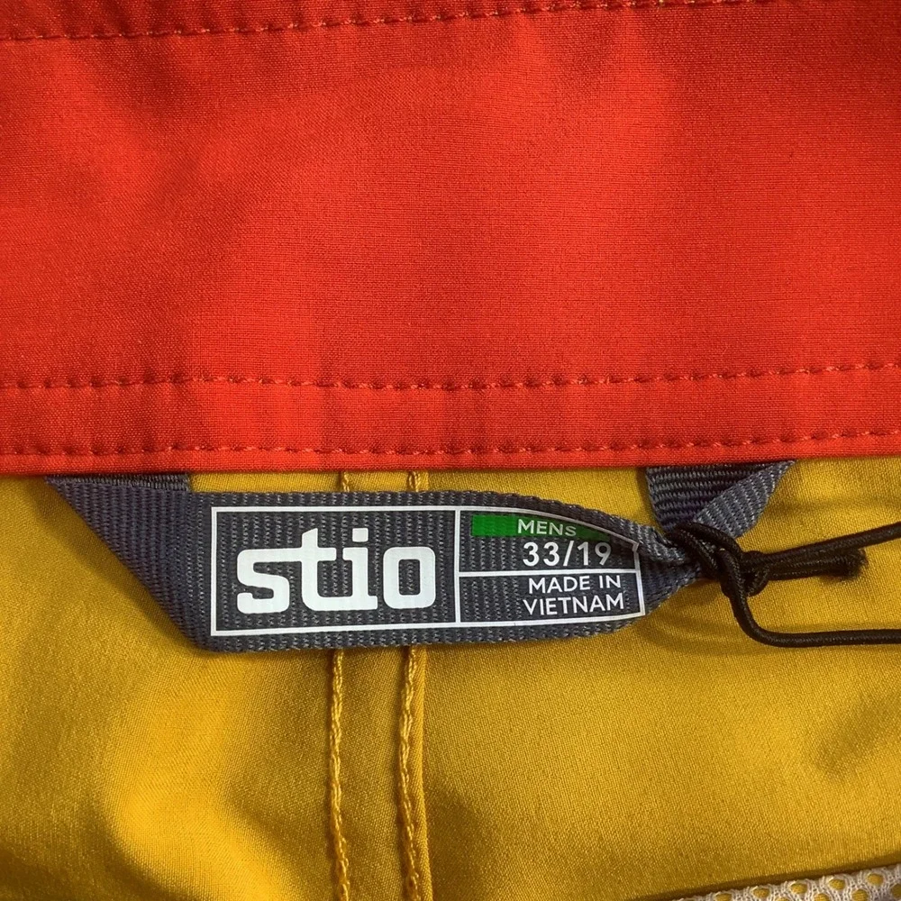 Stio Mens CFS Board Shorts Quick Dry Swim Trunks Yellow Size 33 NWT